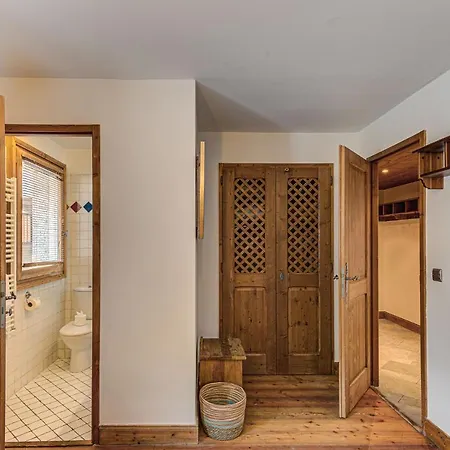 Vallet 1, Alpes Travel, Old Town, Sleeps 6 דירה שאמוני
